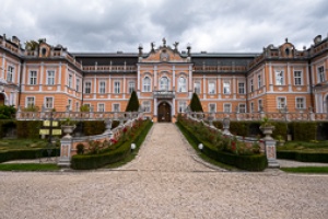 Nove Hrady castle