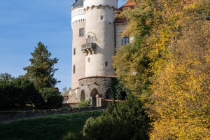 Chateau Zleby, short visit of the castle and its park